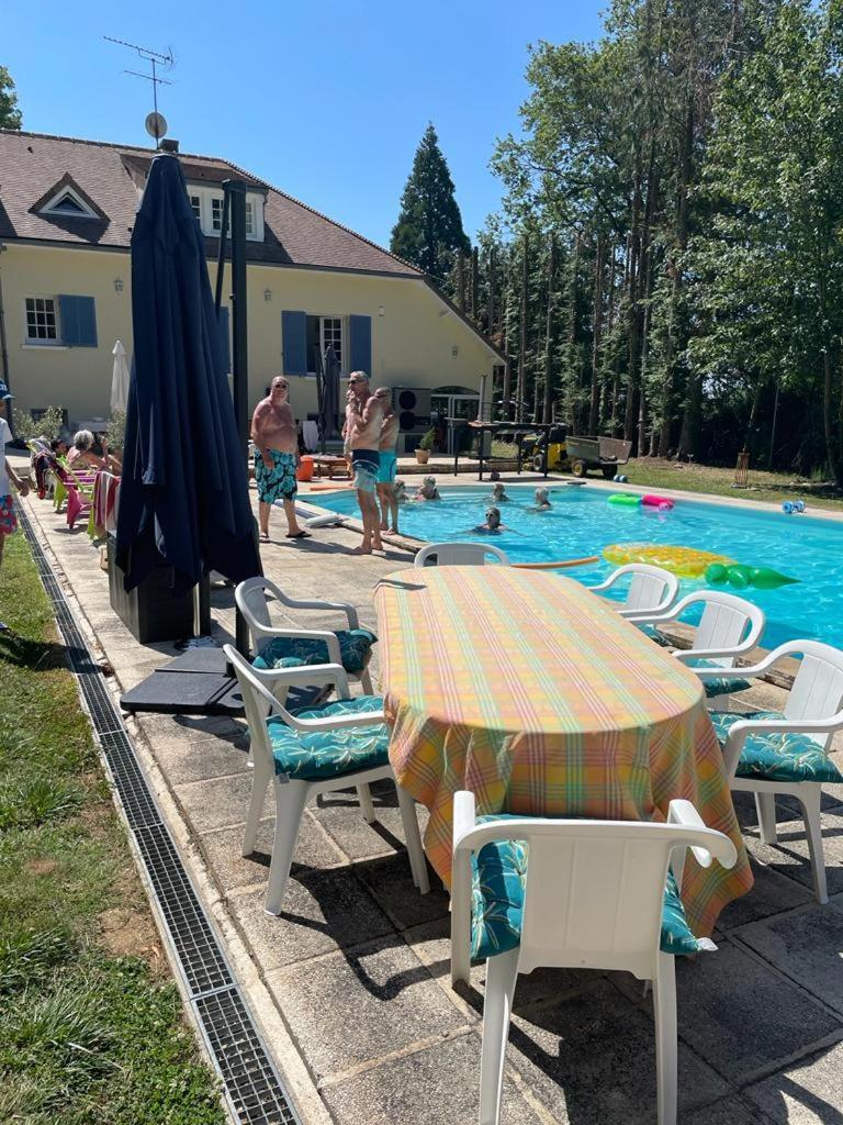 Le Clos Du Renard Sermaise  Esterno foto